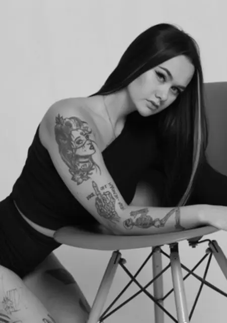 Я Александра, 25, из Нижневартовска, ищу знакомство для дружбы