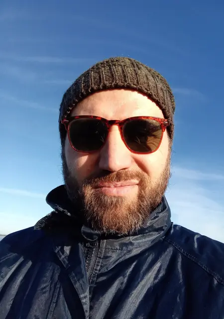 Александр из Калининграда, ищу на сайте знакомства на одну ночь