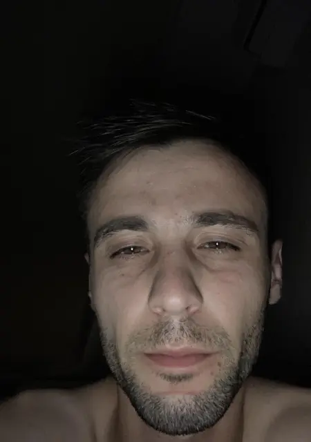 Я Марк, 30, из Невинномысска, ищу знакомства без обязательств