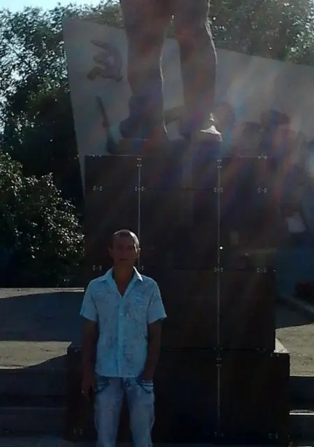 Денис из Рубцовска, ищу на сайте знакомства на одну ночь