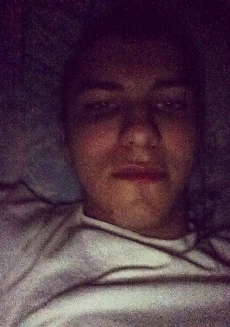 Я Илья, 28, из Азова, ищу знакомства без обязательств