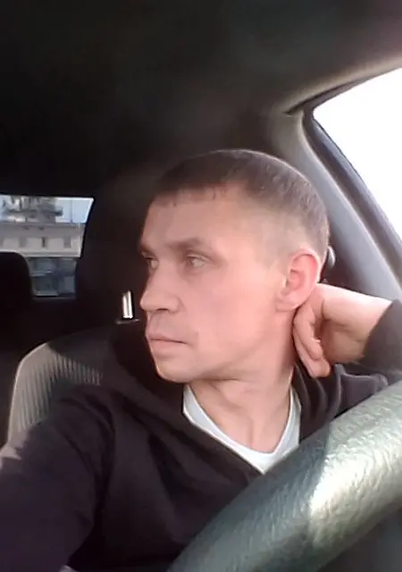 Алекс из Северодвинска, мне 41, познакомлюсь без обязательств