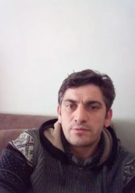 Я Erhan Lkhan, 41, из Стамбула, ищу знакомство