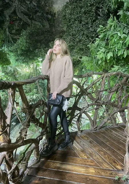 Я Алена, 26, знакомлюсь для приятного времяпровождения в Южно-Сахалинске