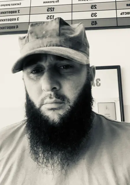 Moxamad из Грозного, мне 33, познакомлюсь без обязательств