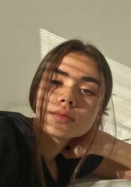 Полина из Домодедова, мне 25, познакомлюсь для вирта