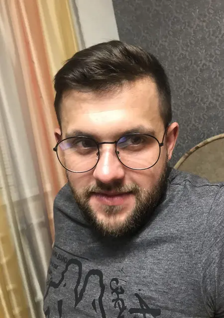 Роман из Волжского, мне 34, познакомлюсь для приятного времяпровождения