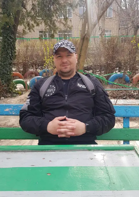 Виталий из Херсона, мне 30, познакомлюсь для приятного времяпровождения