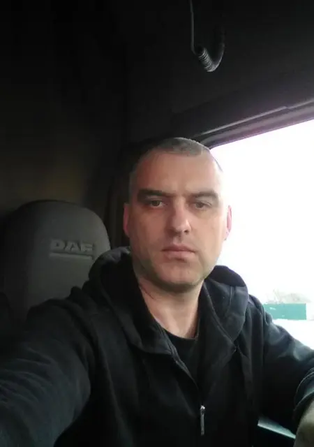 Я Денис, 47, из Дорогобужа, ищу знакомства без обязательств