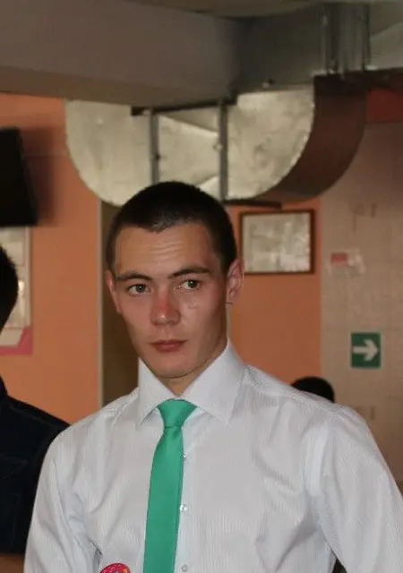 Я Ильяс, 35, из Сибая, ищу знакомства на одну ночь